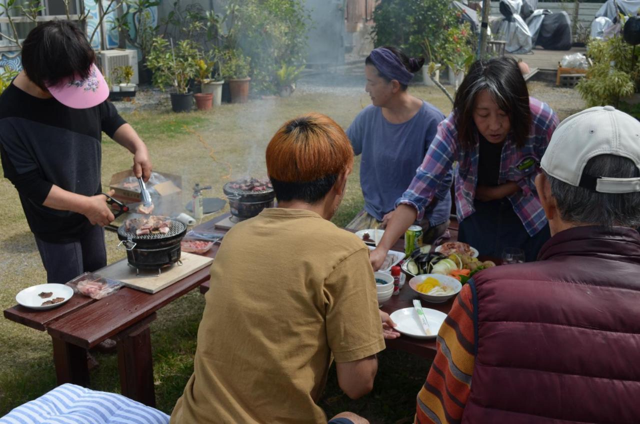 Guest House Isa Motobu Extérieur photo